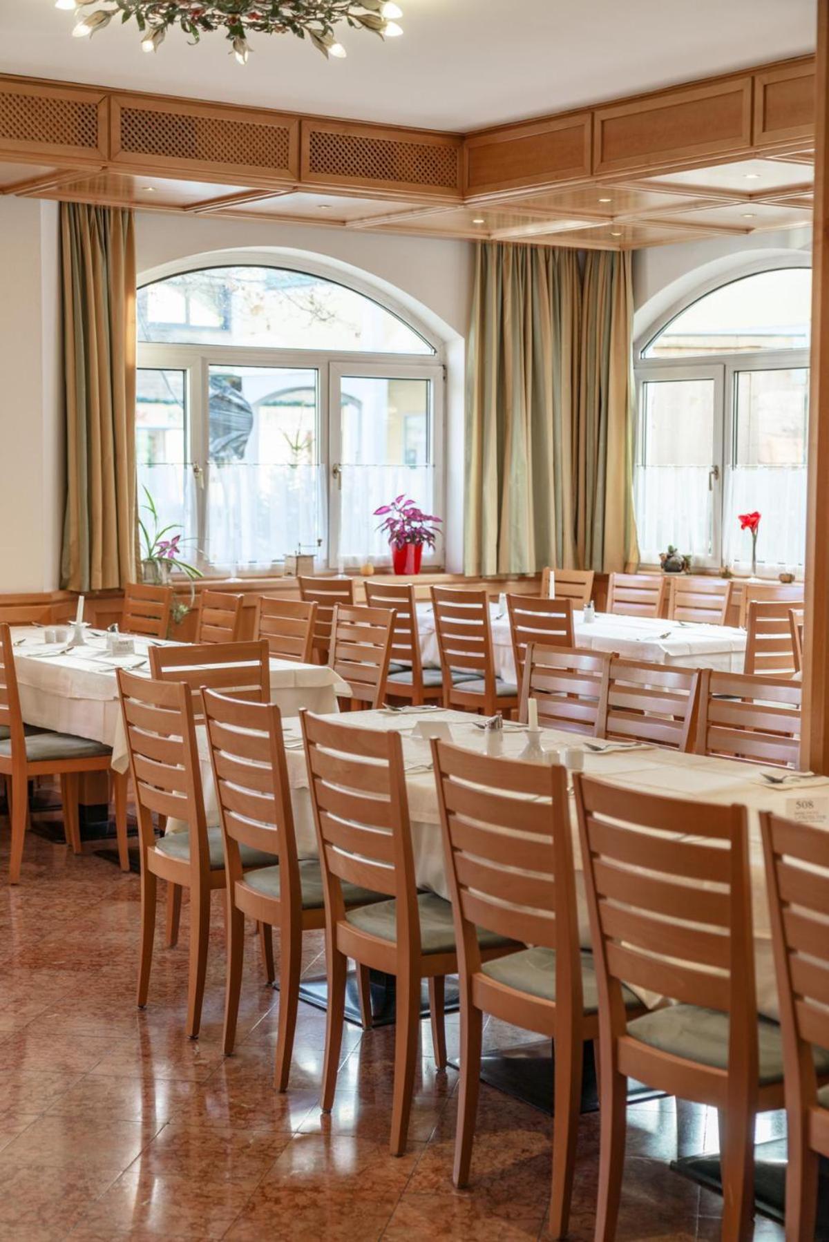 Hotel Restaurant Lebzelter Altenmarkt im Pongau Dış mekan fotoğraf